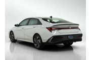 $24998 : Hyundai ELANTRA Hybrid 2025 thumbnail