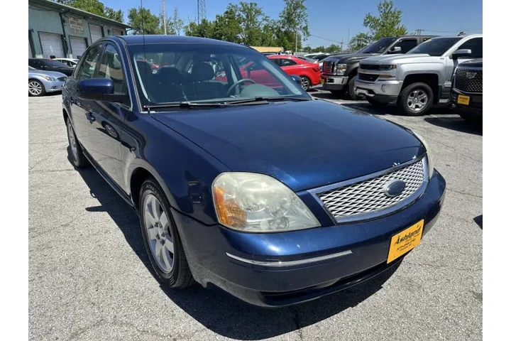$3900 : 2007 Five Hundred SEL image 8