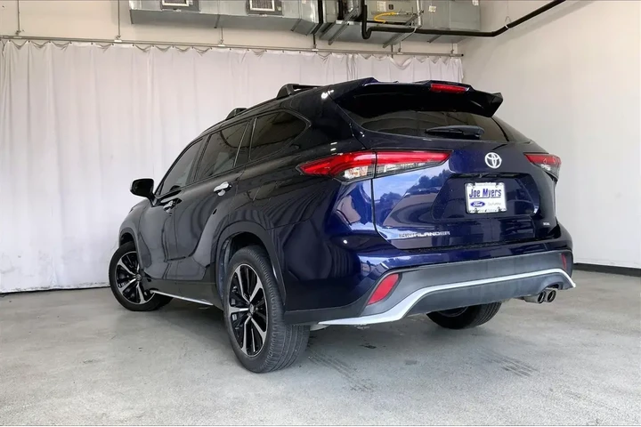 $25803 : Toyota Highlander 2021 XSE 4 image 5