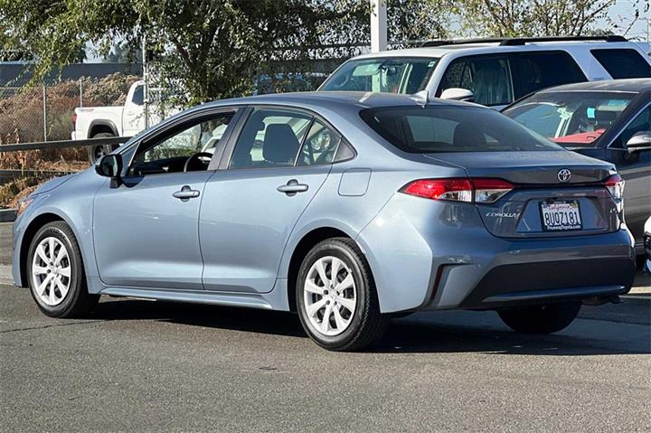 $21700 : Corolla LE image 7