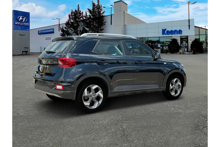 $22195 : Hyundai VENUE 2025 SEL 4dr C image 8