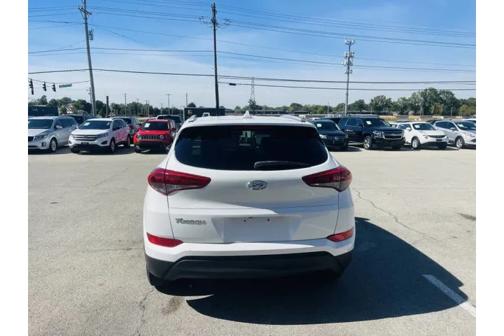 $7999 : 2018 Tucson SEL Plus image 6
