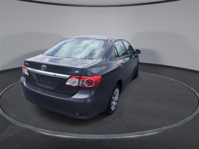 $10300 : PRE-OWNED 2013 TOYOTA COROLLA image 8