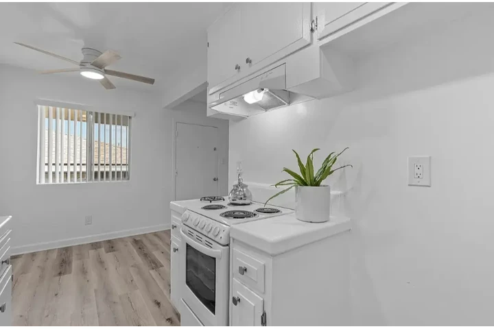 $1100 : Apartamento disponible image 5