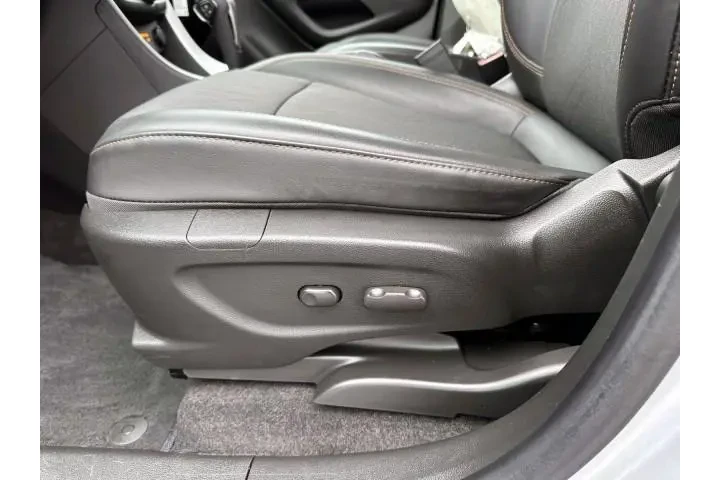 $17999 : Chevrolet Trax 2022 AWD LT 4 image 10