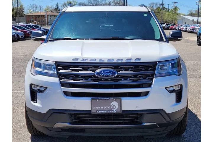$17485 : 2018 Explorer XLT image 6