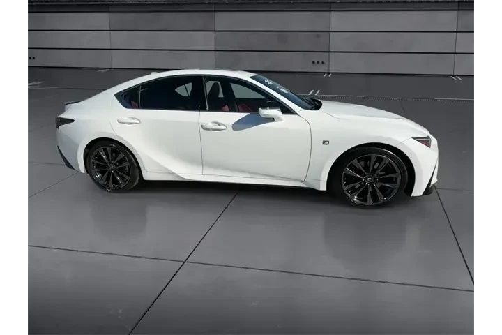 $39888 : Lexus IS 300 2024 F SPORT 4d image 9