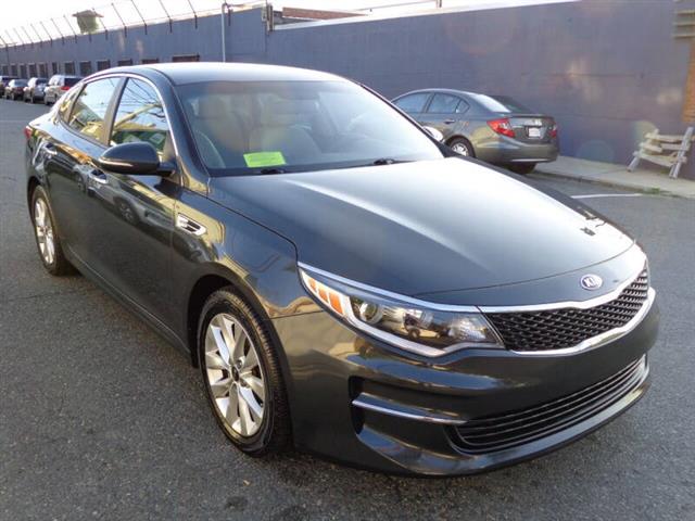 $8950 : 2016 Optima LX image 3