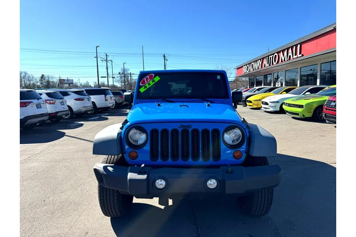 $10980 : 2012 Wrangler Unlimited 4WD 4 image 7
