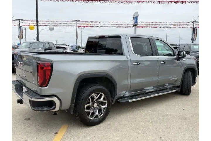 $38788 : GMC Sierra 1500 2024 4x2 SLT image 7