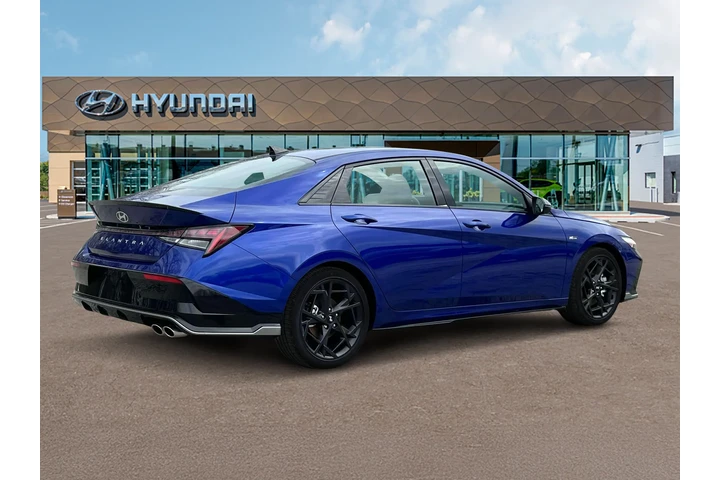 $23899 : Hyundai ELANTRA 2025 N Line image 8