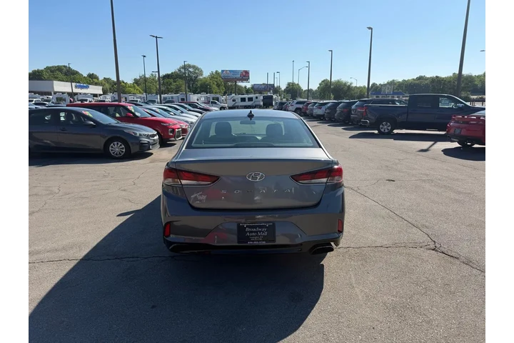 2018 Sonata SE 2.4L SULEV image 3