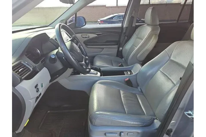 $24000 : Honda Pilot 2019 Touring 4dr image 5