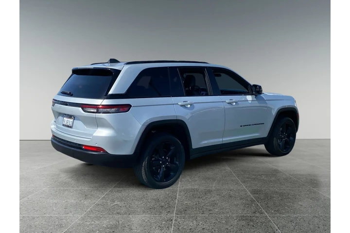 $34855 : Jeep Grand Cherokee 2023 4x4 image 5