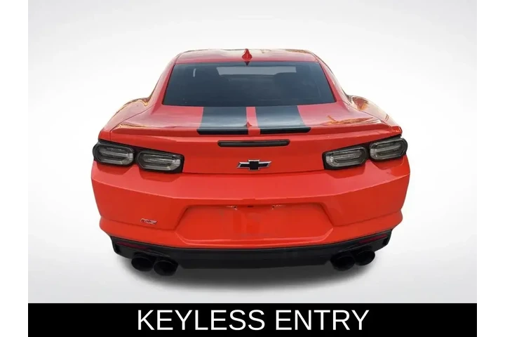 $35995 : Chevrolet Camaro 2021 SS 2dr image 6