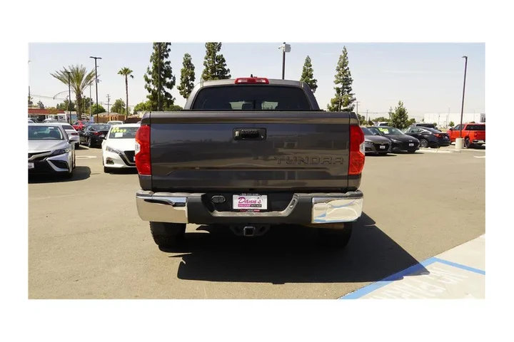 $31984 : 2020 Tundra 2WD SR5 image 6