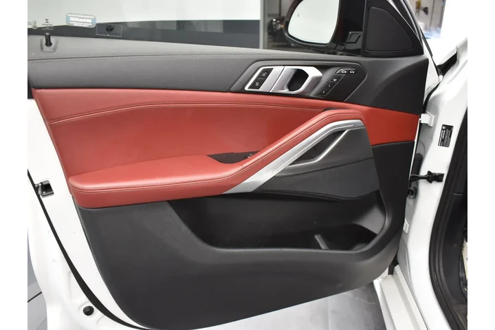 $37995 : BMW X6 2021 AWD xDrive40i 4d image 9