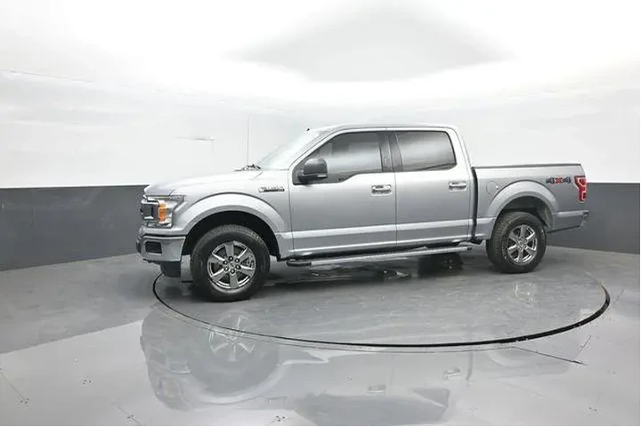 $26572 : Ford F-150 2020 4x4 Lariat 4 image 4