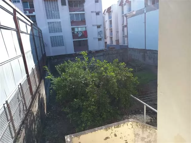 $490000 : VENDO TERRENO CON TRES CASAS image 3