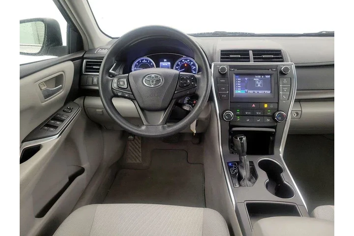 $16998 : Toyota Camry 2016 LE 4dr Sed image 10