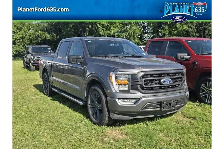 $37814 : Ford F-150 2023 4x2 XL 4dr S image 1