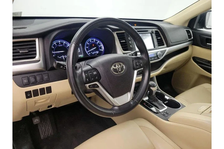 $24998 : Toyota Highlander 2017 XLE 4 image 9