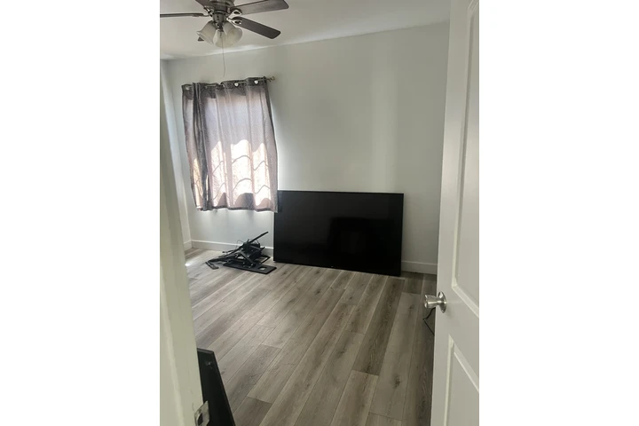 $3000 : Alquilo casa Dos recámaras en image 3