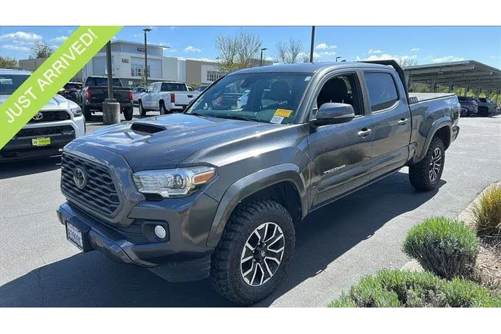 $35988 : Toyota Tacoma 2022 4x4 TRD O image 1
