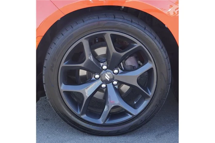 $21984 : 2020 Charger SXT image 10