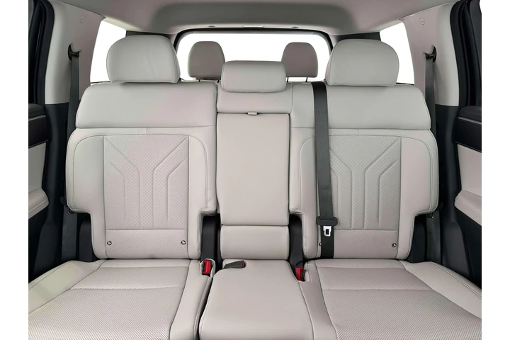 $36990 : Hyundai SANTA FE 2026 SEL 4d image 8