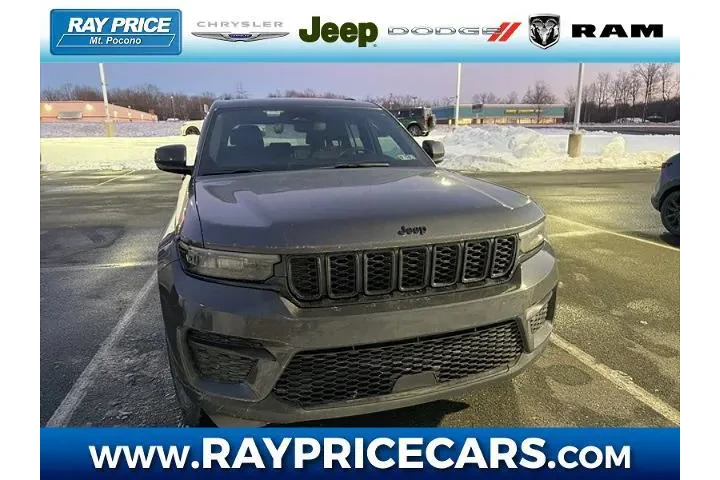 $31158 : Jeep Grand Cherokee 2023 4x4 image 1