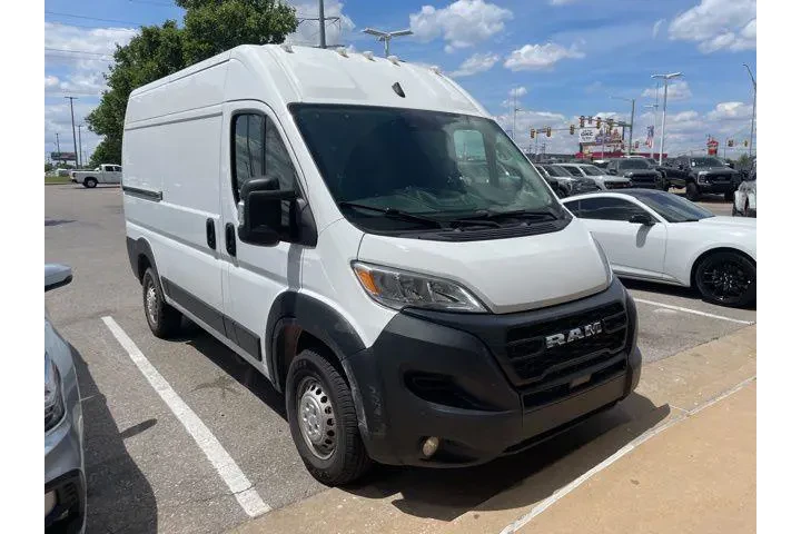 $32995 : Ram ProMaster 2024 Tradesman image 4