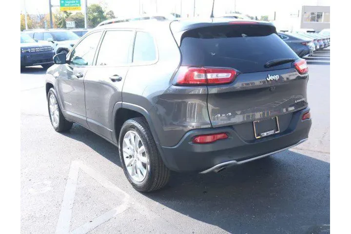 $13662 : Jeep Cherokee 2017 4x4 Limit image 6