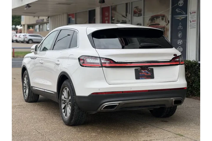 $19999 : 2019 Nautilus Select image 7
