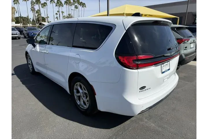 $35999 : Chrysler Pacifica 2024 Limit image 4