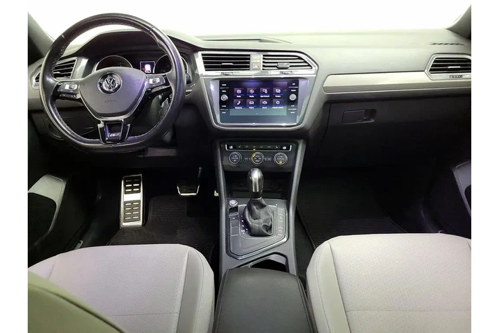 $17998 : Volkswagen Tiguan 2020 SE 4d image 9