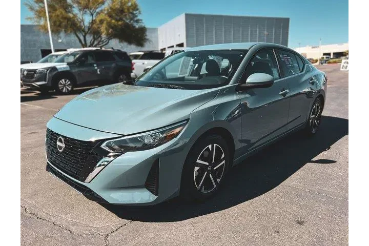 $20997 : Nissan Sentra 2025 SV 4dr Se image 3