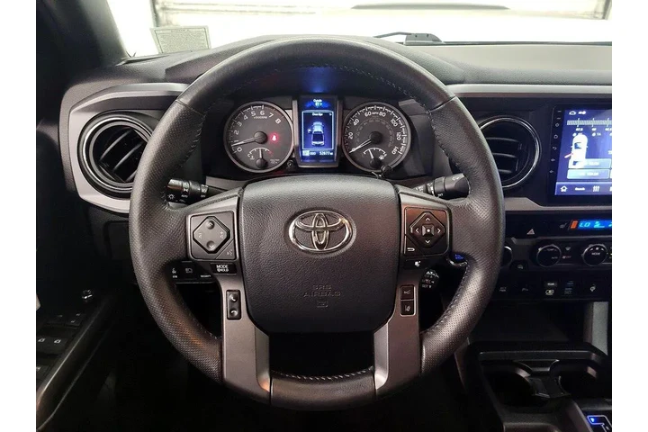 $37998 : Toyota Tacoma 2018 4x4 TRD P image 10