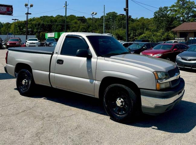 $3900 : 2005 Silverado 1500 image 9