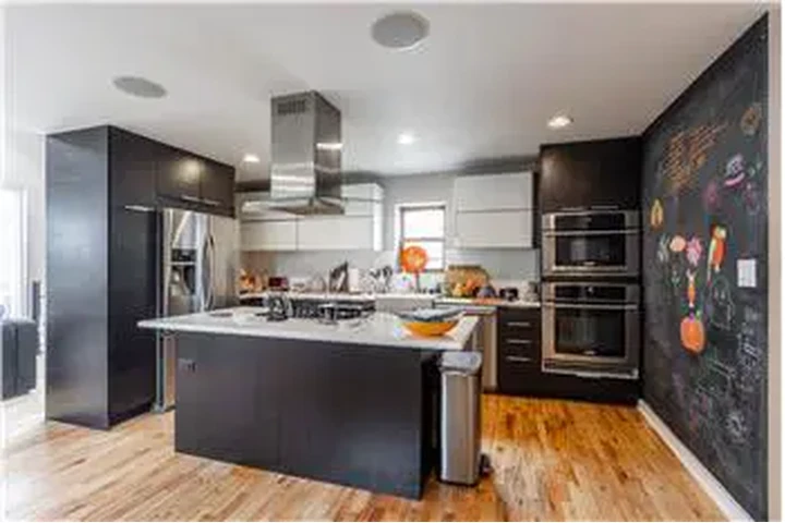 $3995 : Rental property with 2 bedro image 6