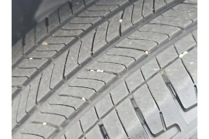 $24588 : Ford Escape 2023 ST-Line 4dr image 10