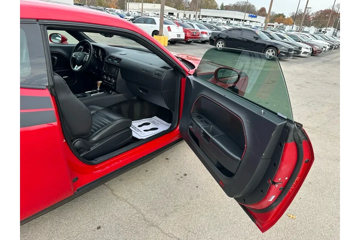 $8980 : 2013 Challenger 2dr Cpe SXT P image 8