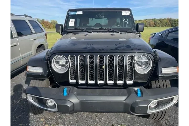 $28246 : Jeep Wrangler Unlimited 2022 image 8