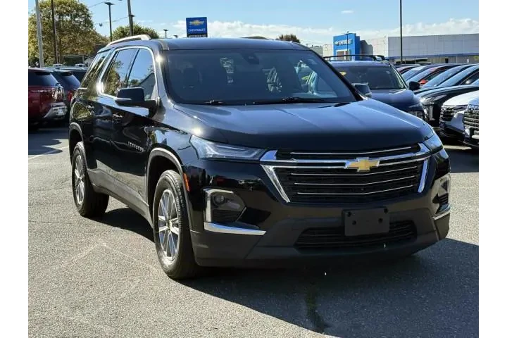 $31999 : Chevrolet Traverse 2023 4x4 image 5