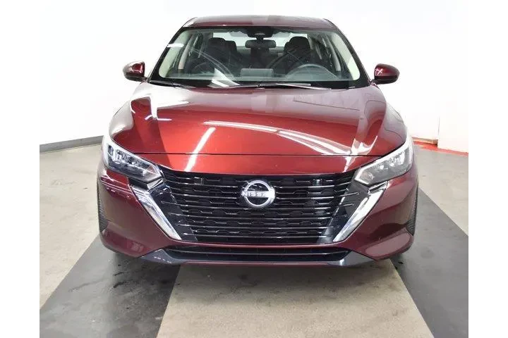 $19994 : Nissan Sentra 2025 SV 4dr Se image 6