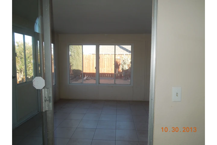 $1850 : SE RENTA CASA image 2