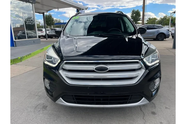 2018 Escape SEL FWD image 2