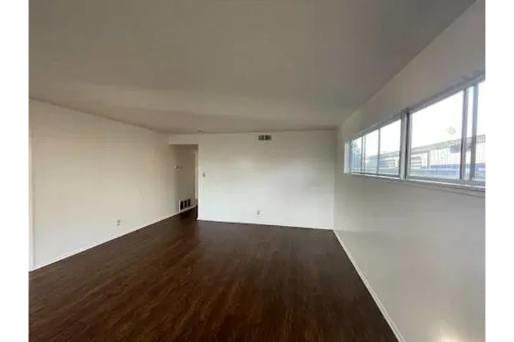 $2395 : Stellar Home image 1