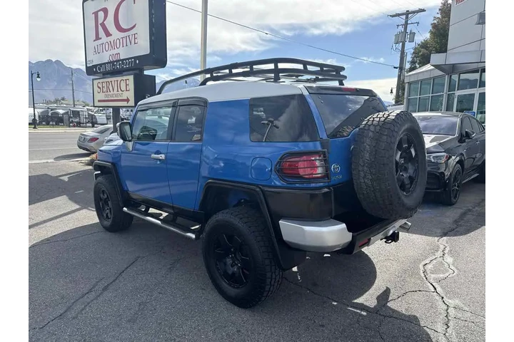 $11910 : 2007 FJ Cruiser image 8