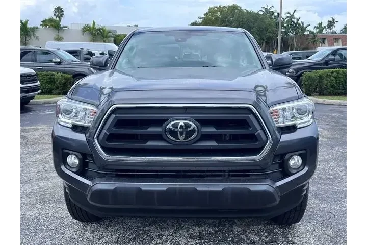 $30990 : Toyota Tacoma 2021 4x2 TRD S image 2